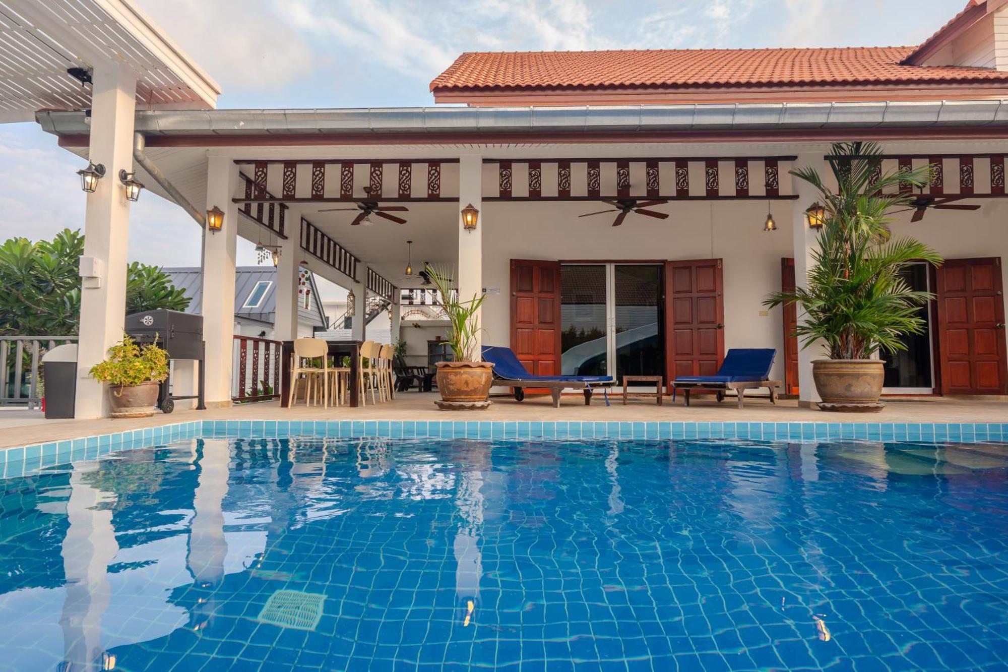 Baan Kiang Lay Phu View Hua Hin Private Pool Villa บ้านเคียงเลภูวิว หัวหิน พูลวิลล่า กลางเมือง ใกล้หาดหัวหิน 外观 照片